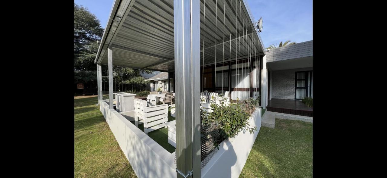 Le'Ciara Luxury Guest House Johannesburg Exterior photo